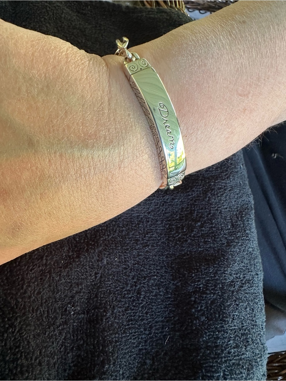 Brighton ‘Dream' Engraved Silver Tone Bracelet Bar - Picture 3 of 4